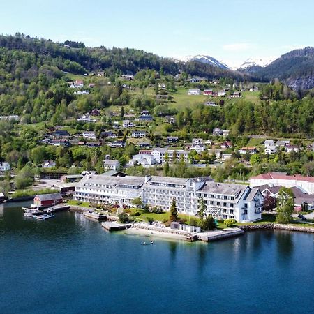 Brakanes Hotel Ulvik Ngoại thất bức ảnh