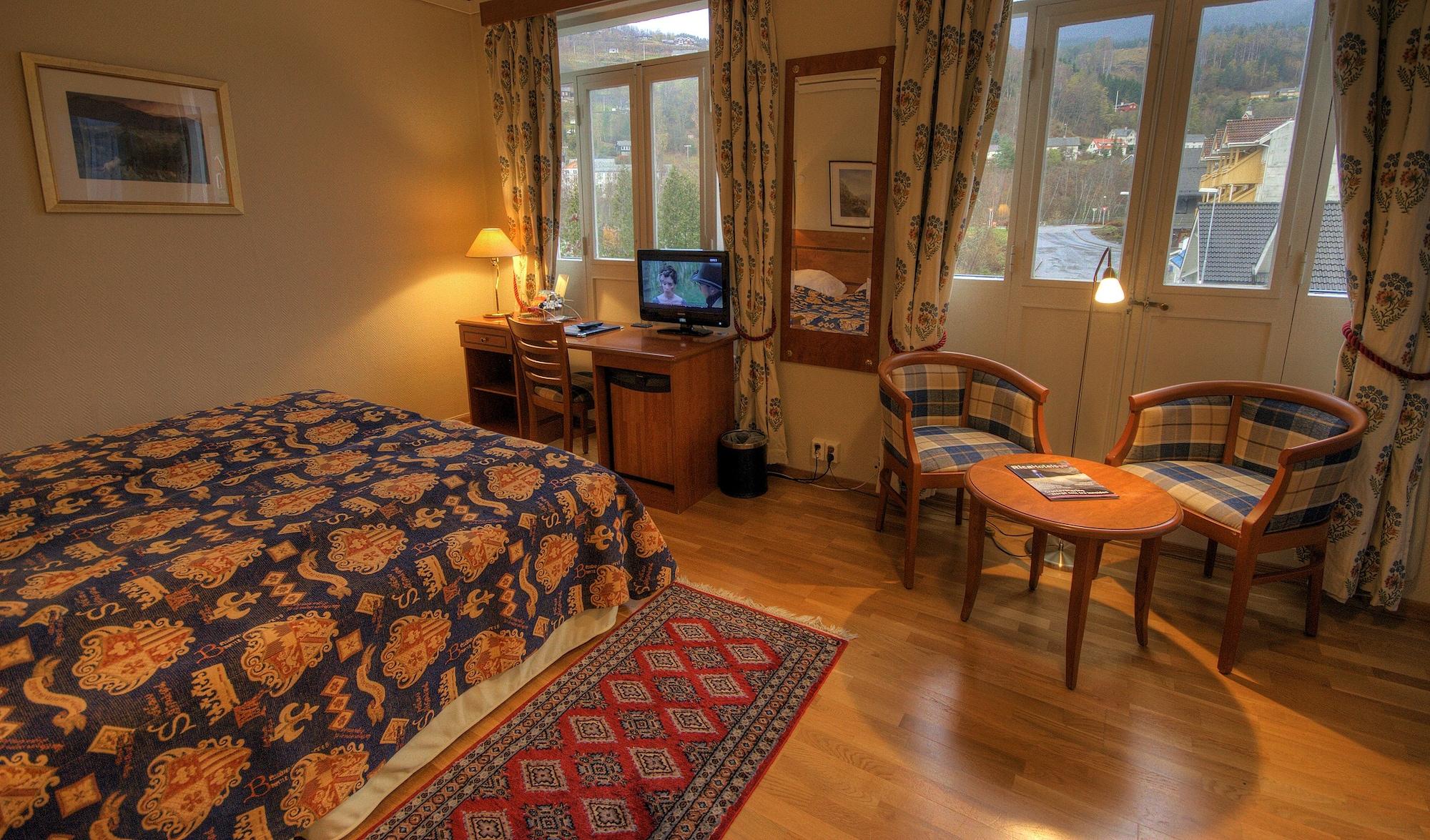 Brakanes Hotel Ulvik Ngoại thất bức ảnh