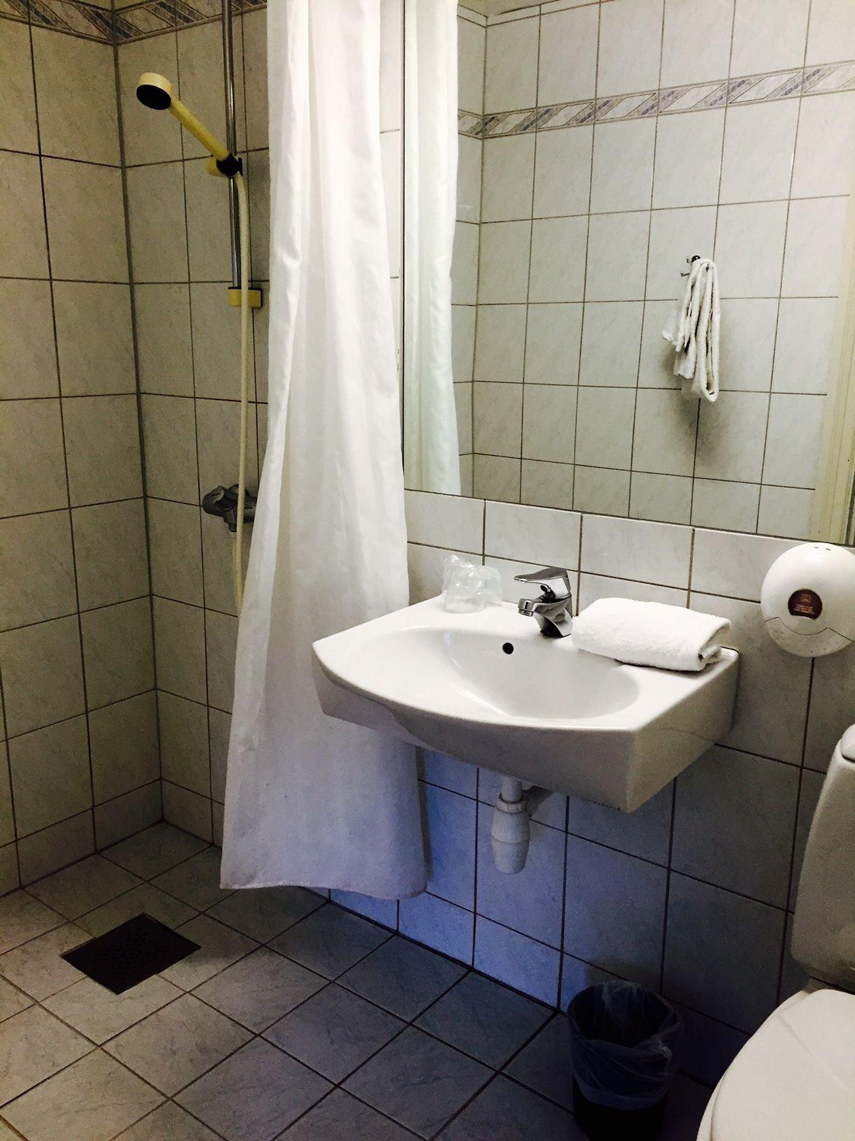 Brakanes Hotel Ulvik Ngoại thất bức ảnh
