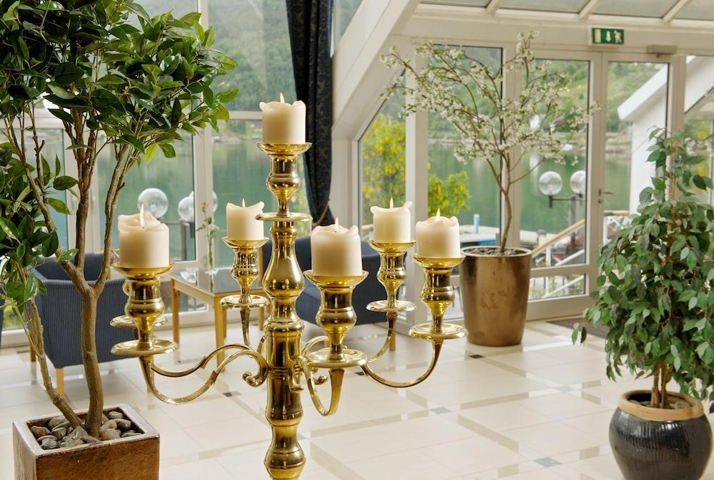 Brakanes Hotel Ulvik Ngoại thất bức ảnh