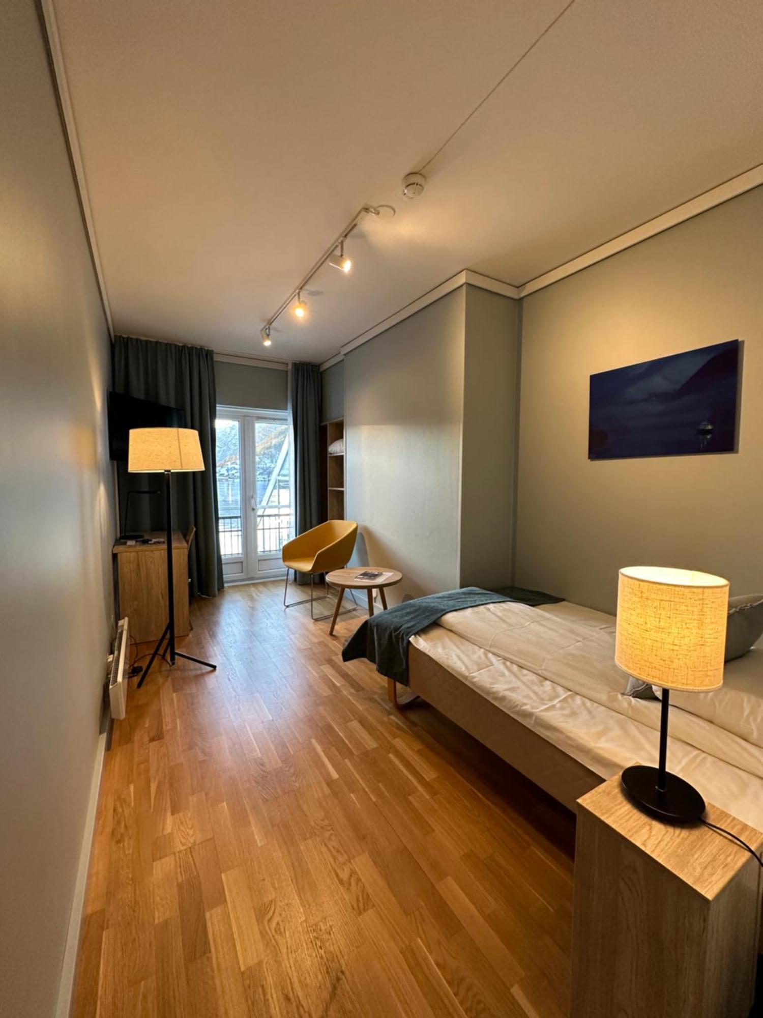 Brakanes Hotel Ulvik Ngoại thất bức ảnh