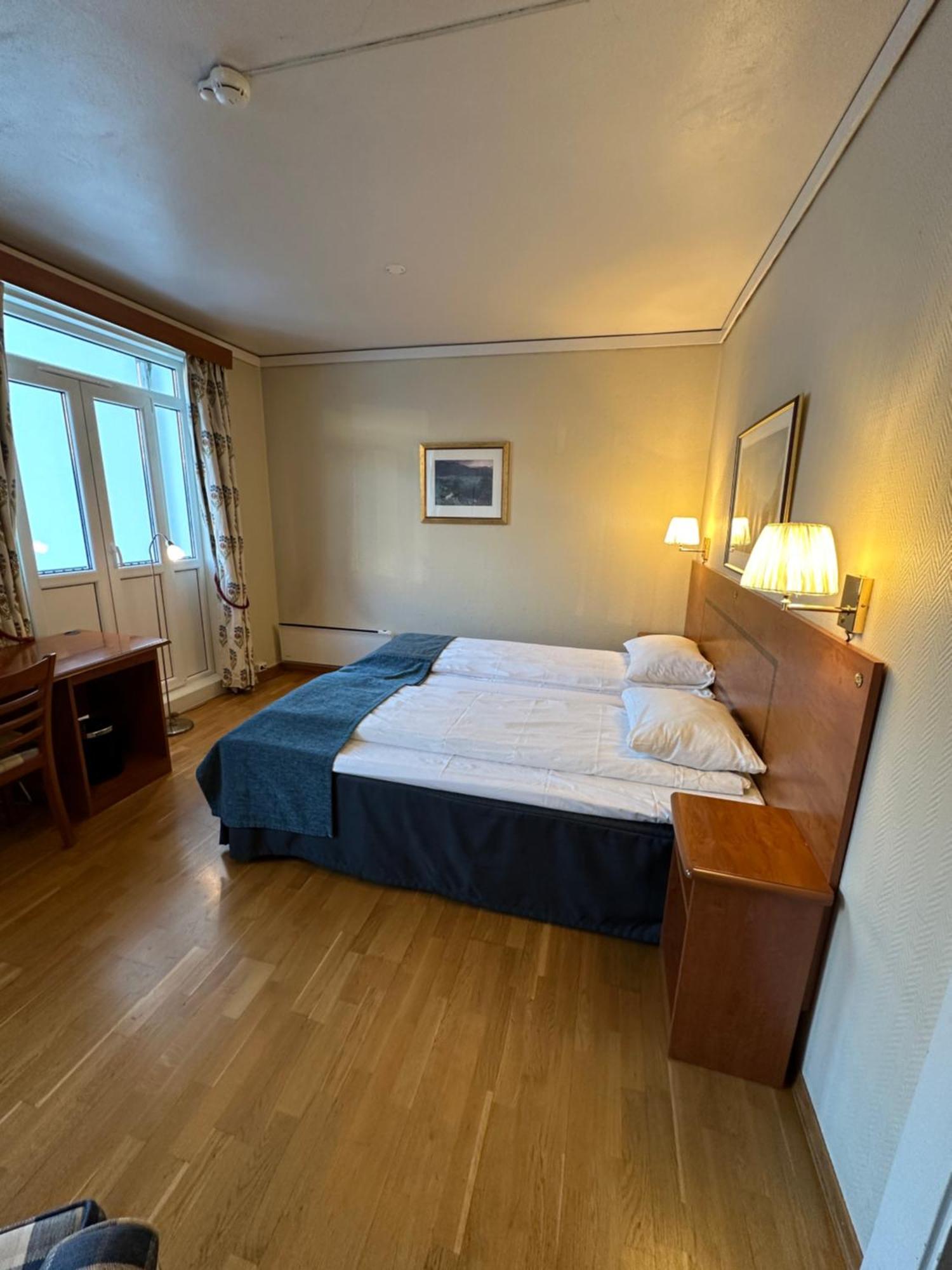 Brakanes Hotel Ulvik Ngoại thất bức ảnh