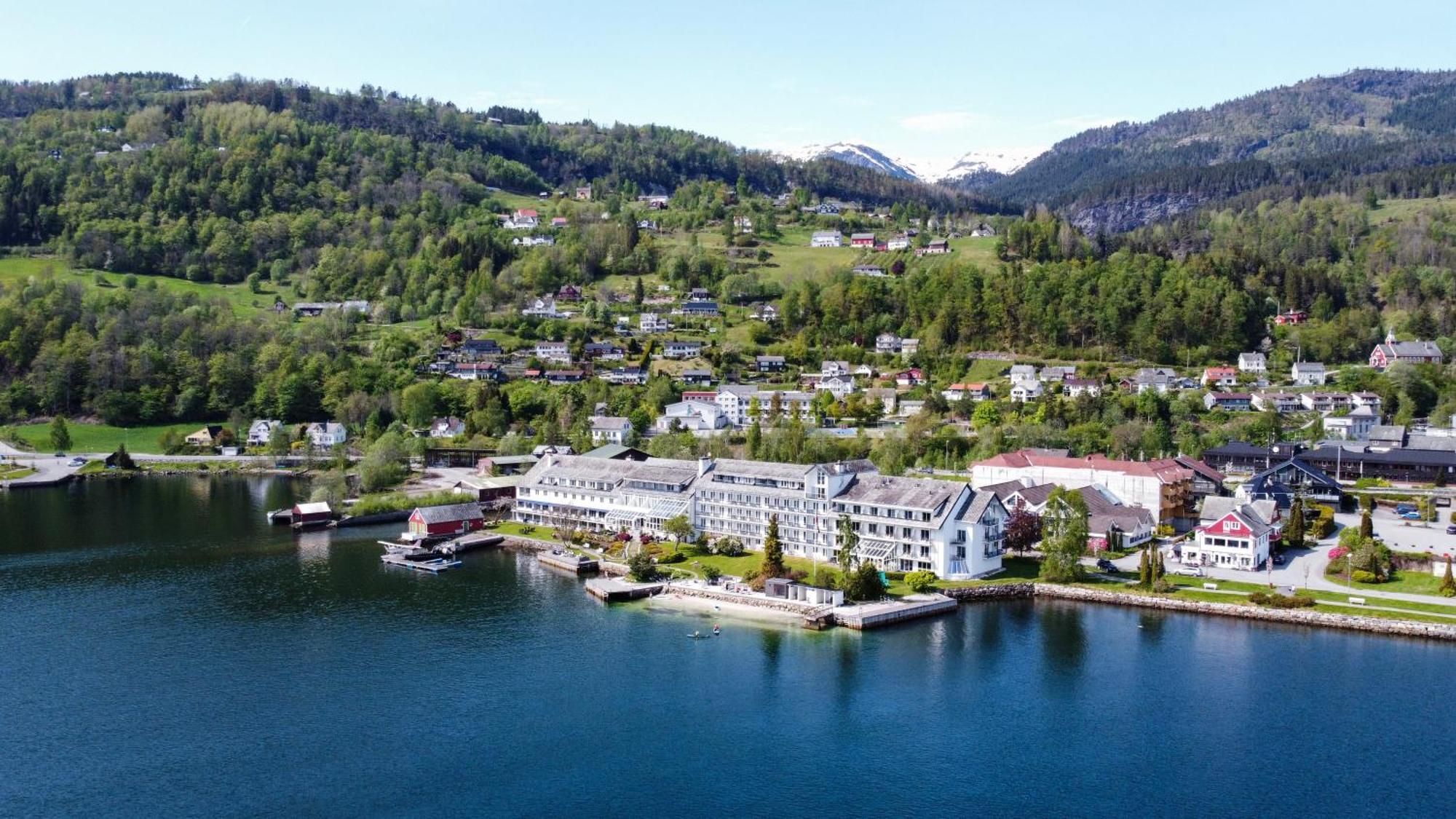 Brakanes Hotel Ulvik Ngoại thất bức ảnh